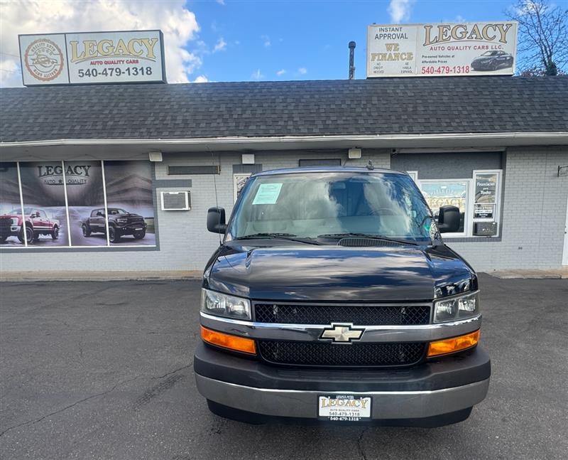 2018 Chevrolet Express Cargo Work Van's photo