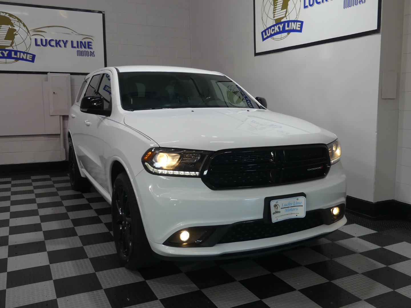 2018 Dodge Durango GT Blacktop photo 2