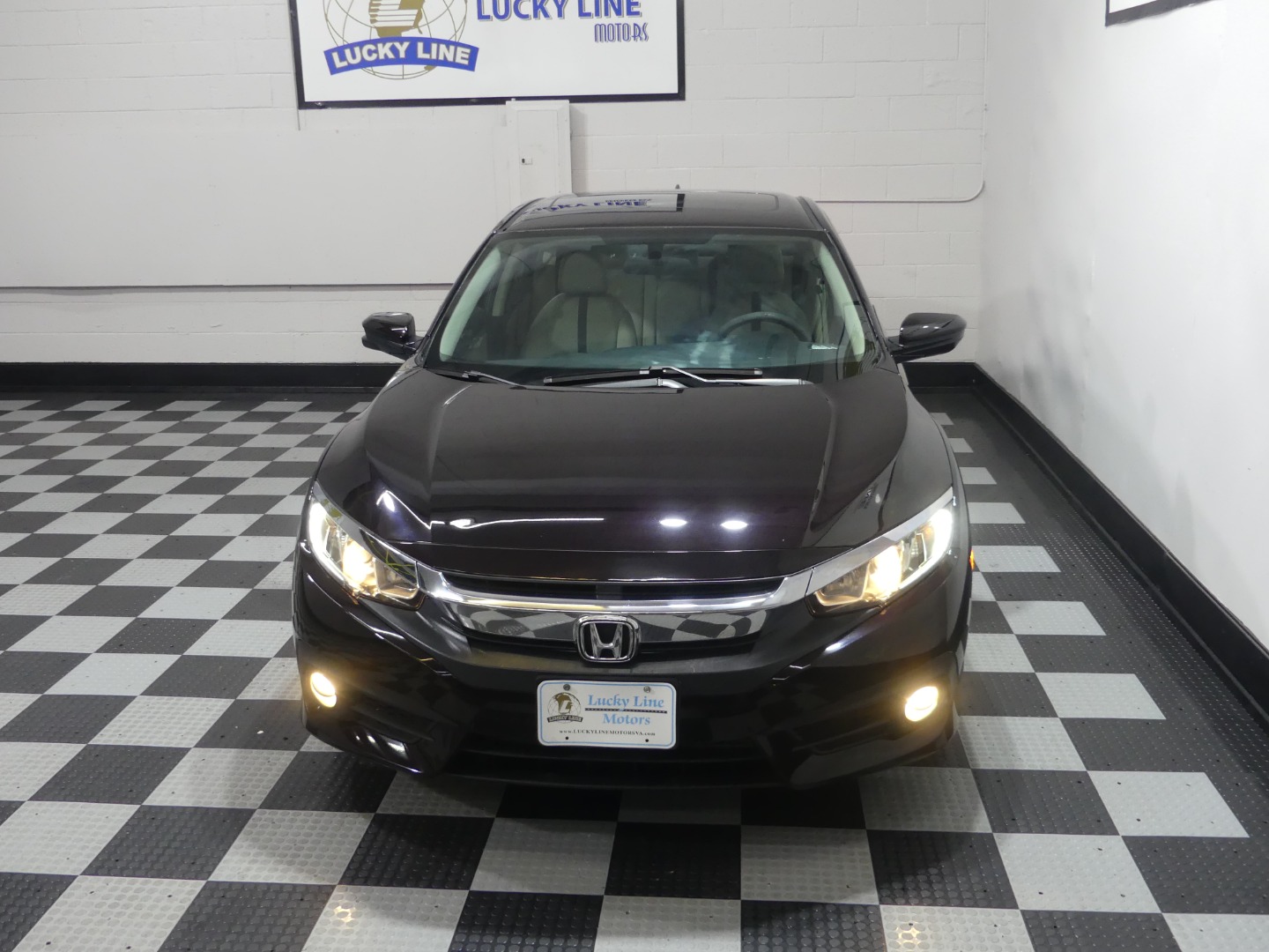 2017 Honda Civic EX-T photo 2