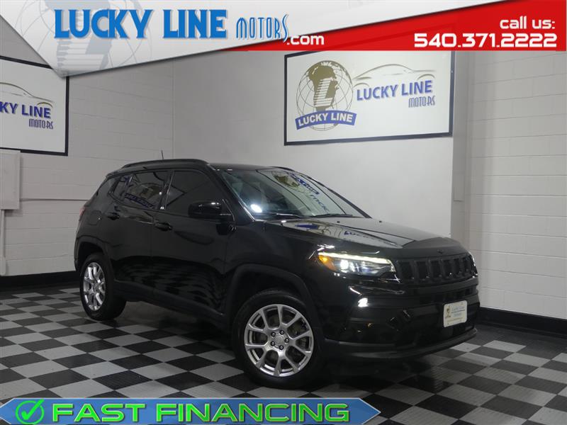 2023 JEEP COMPASS LATITUDE LUX w/Sun and Sound Group