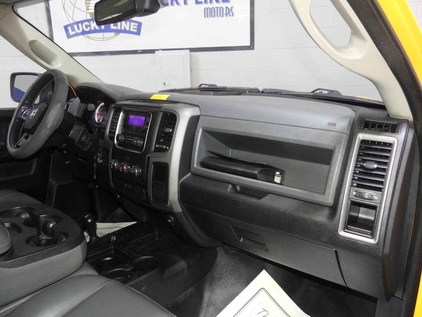 2018 Ram 2500 Tradesman photo 19