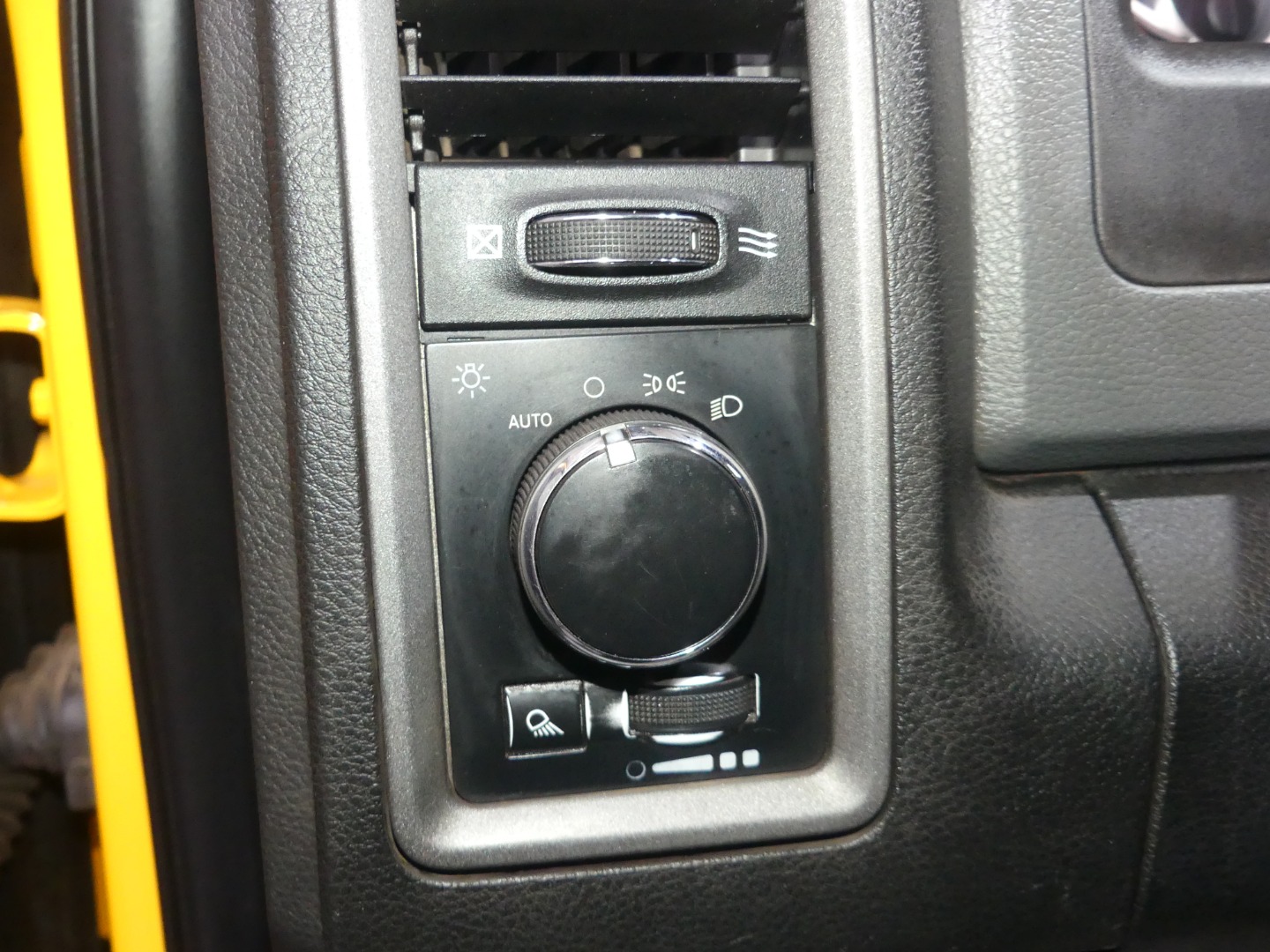 2018 Ram 2500 Tradesman photo 24