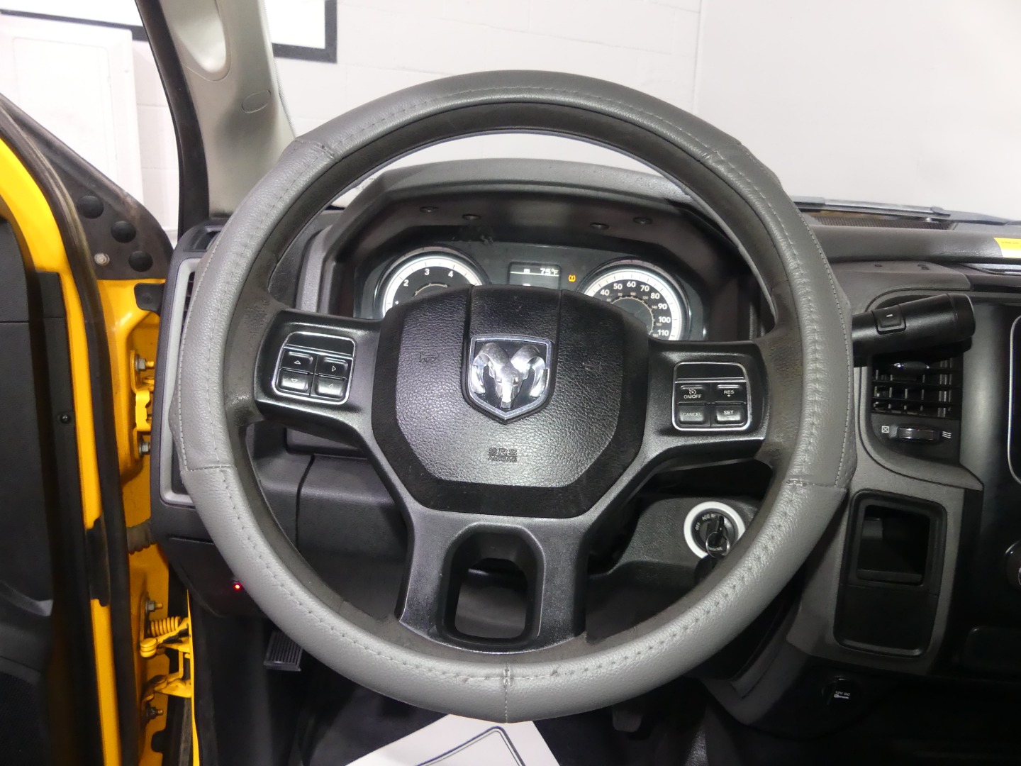 2018 Ram 2500 Tradesman photo 25