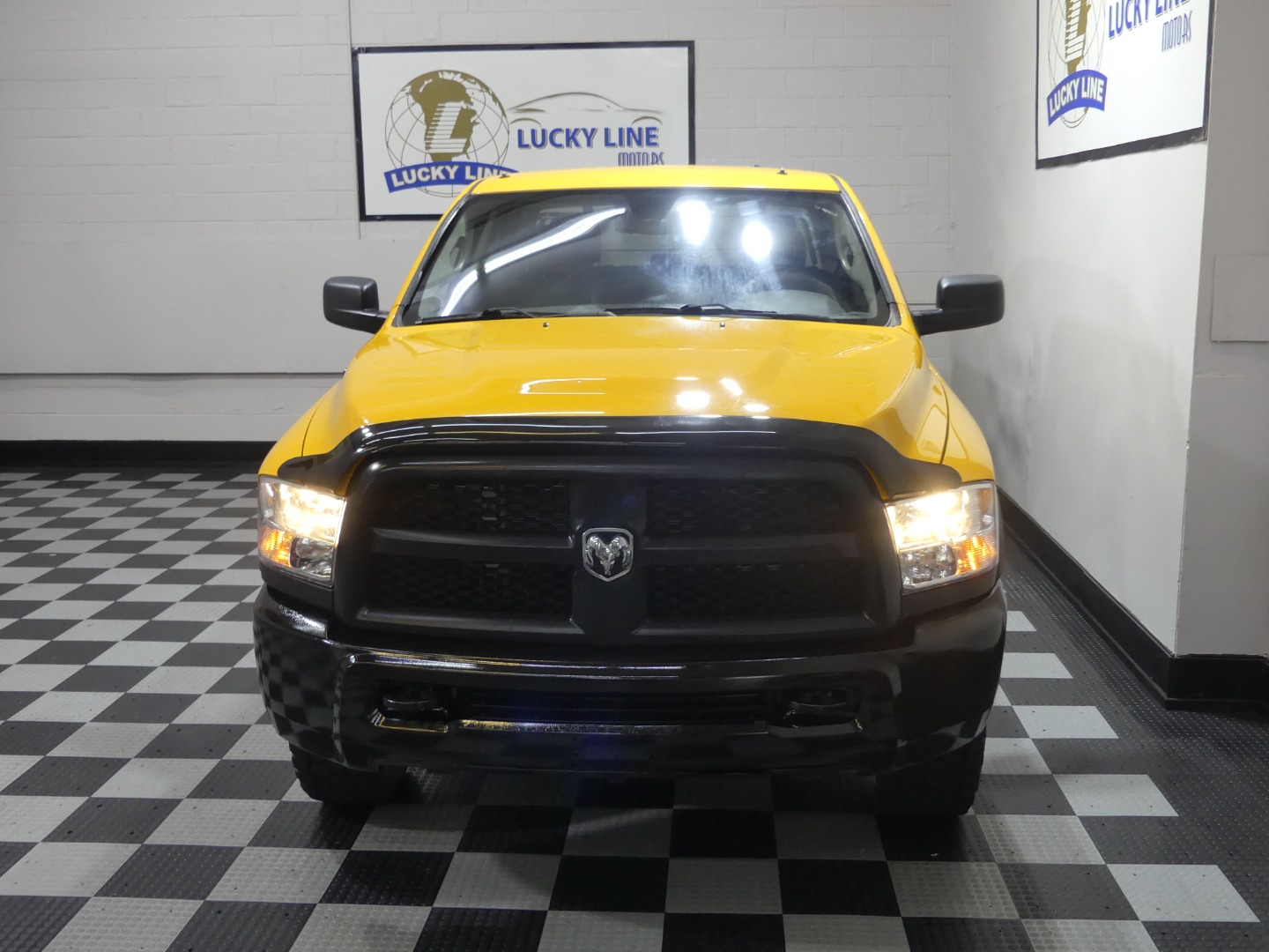 2018 Ram 2500 Tradesman photo 4