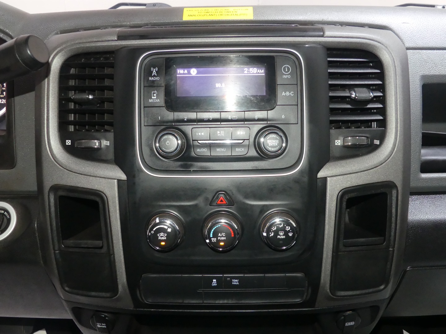 2018 Ram 2500 Tradesman photo 31