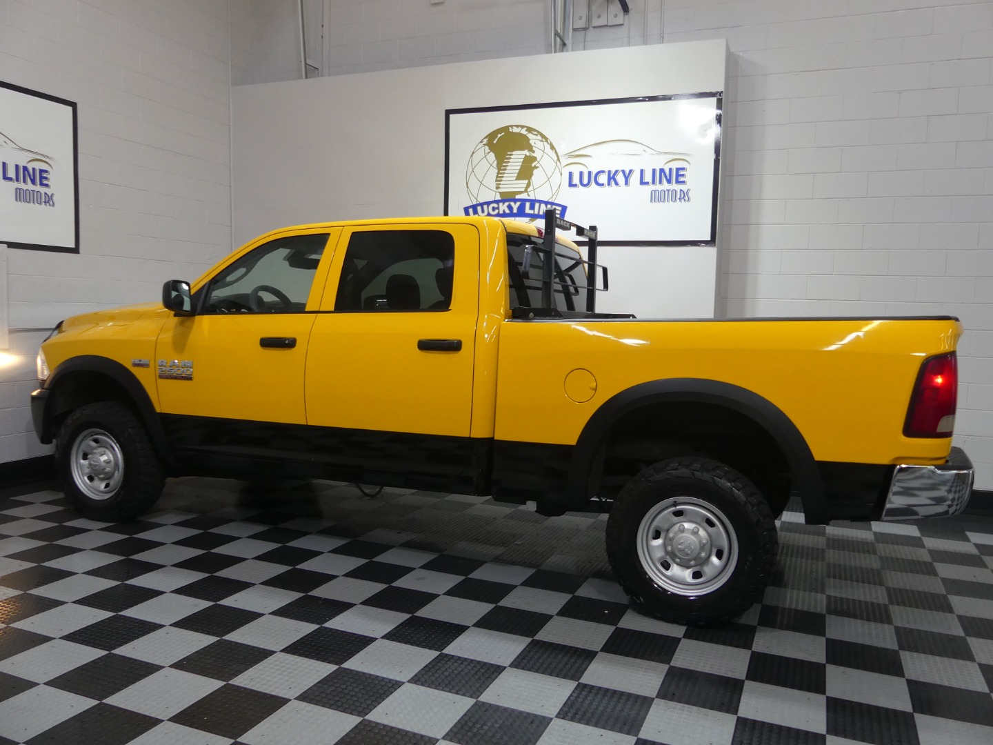 2018 Ram 2500 Tradesman photo 8
