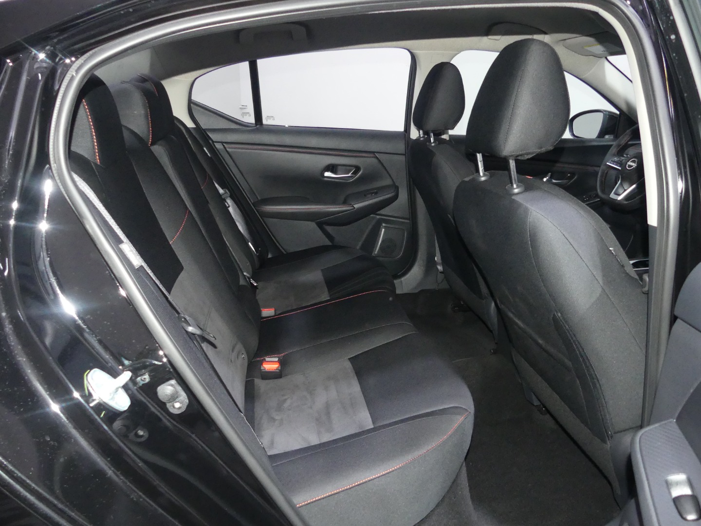 2025 Nissan Sentra SR photo 25