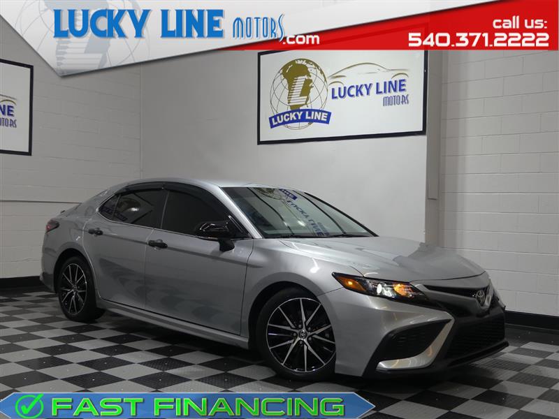 2022 TOYOTA CAMRY SE