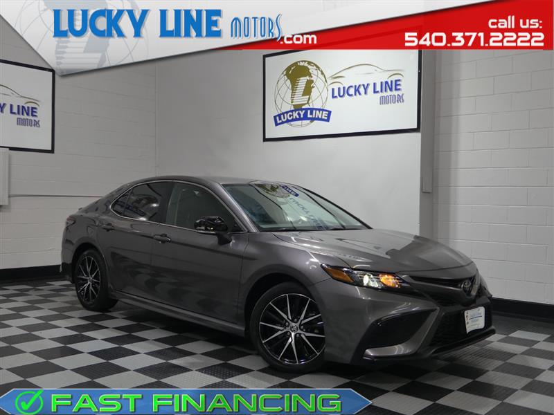 2022 TOYOTA CAMRY SE