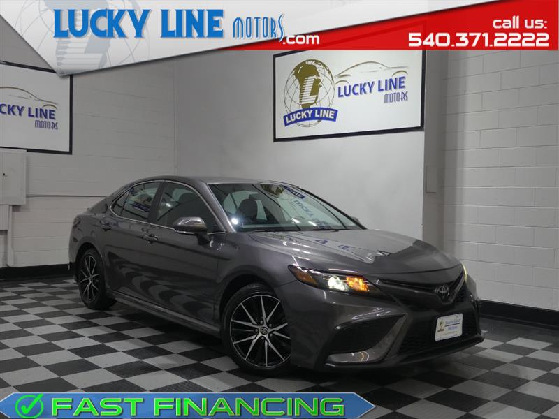 2022 TOYOTA CAMRY SE