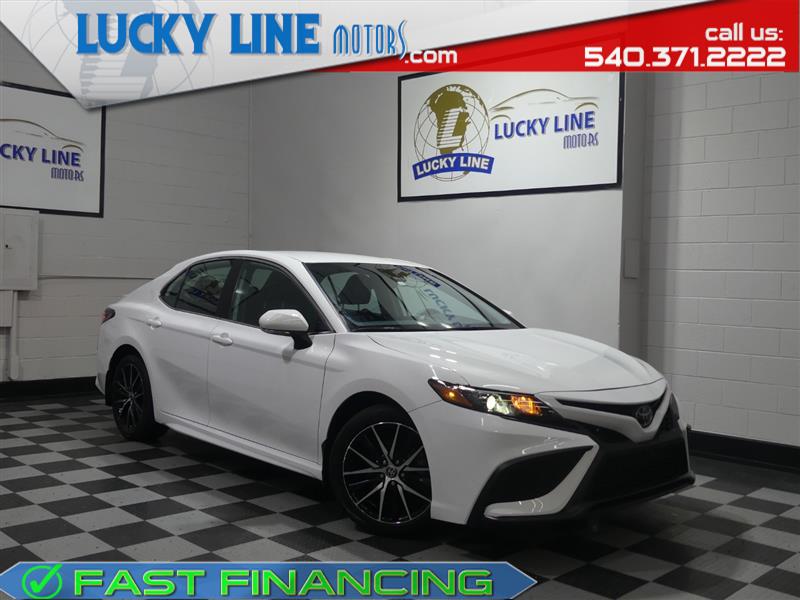 2022 TOYOTA CAMRY SE