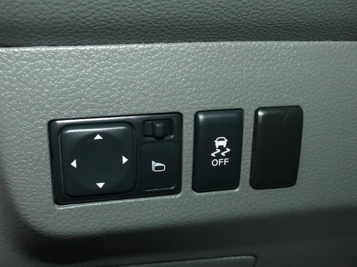 2017 Nissan NV3500 SL Passenger photo 23