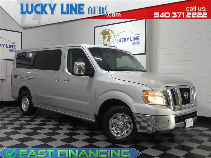 2017 Nissan NV3500 SL Passenger photo 2