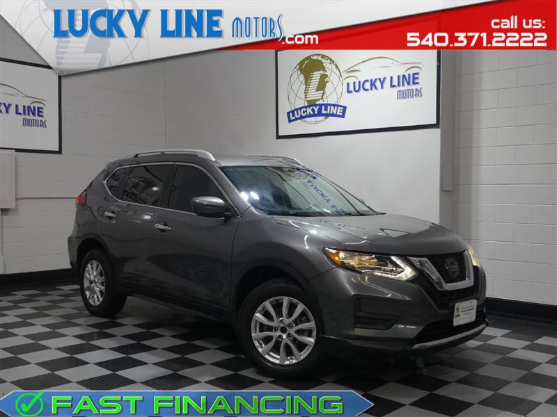 2018 Nissan Rogue SV photo 2