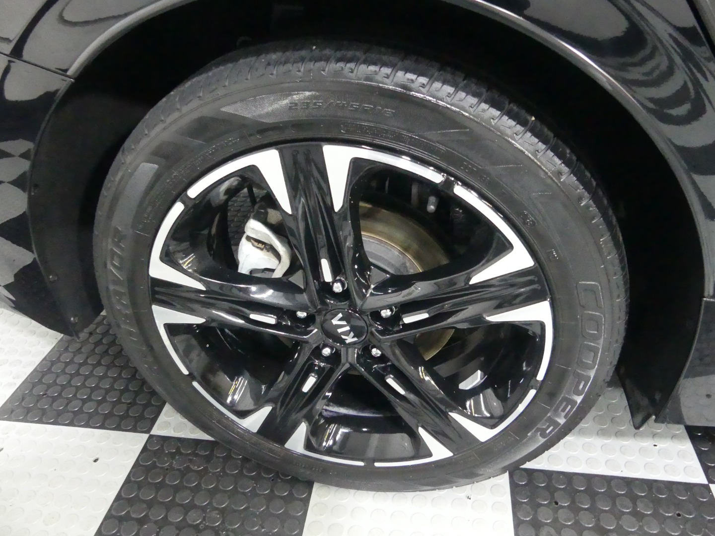 2021 Kia K5 GT-Line photo 18