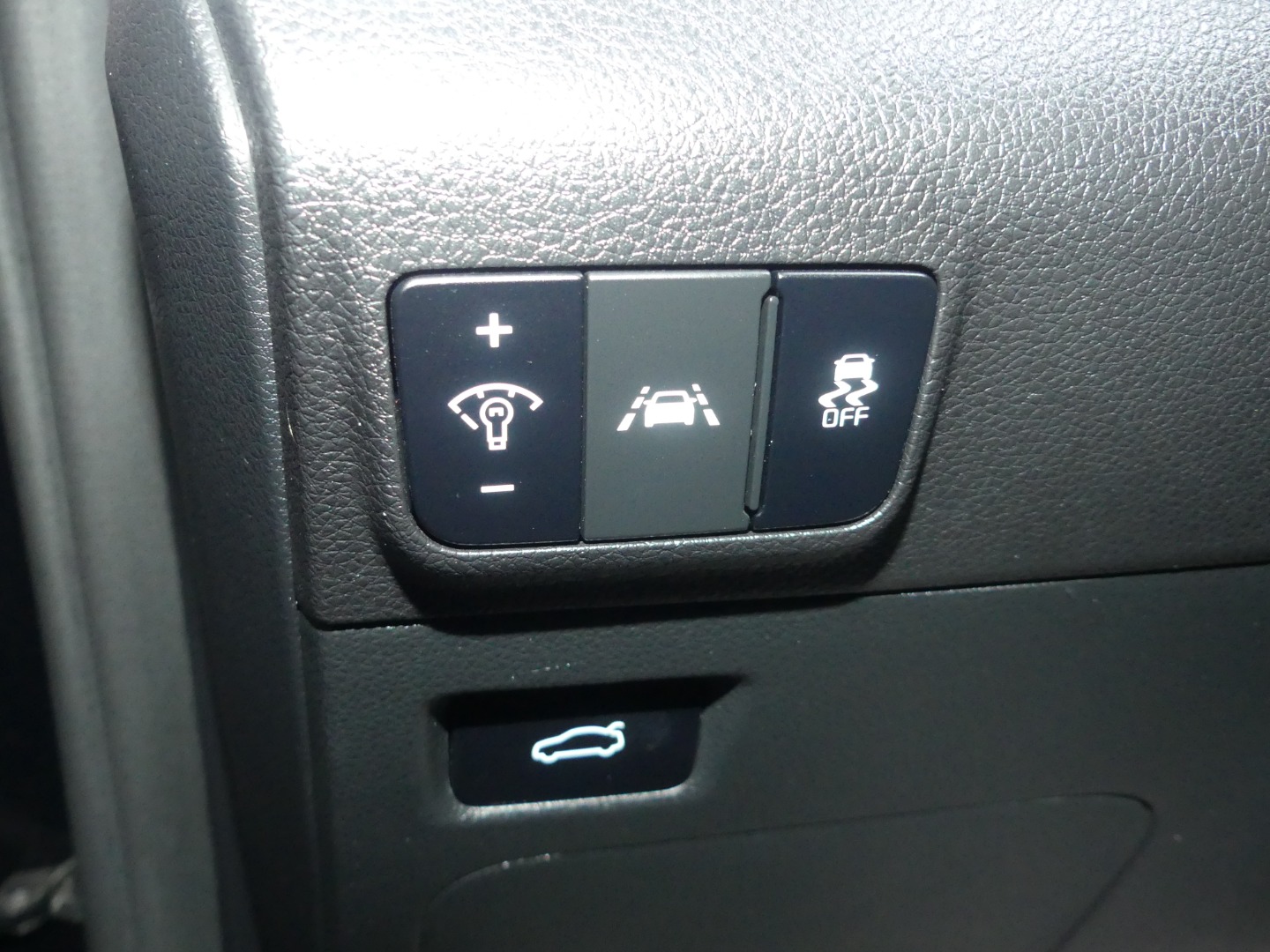 2021 Kia K5 GT-Line photo 30