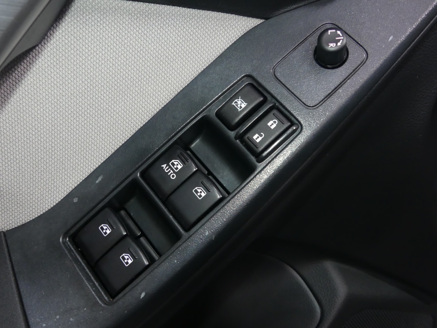 2016 Subaru Forester 2.5i photo 19