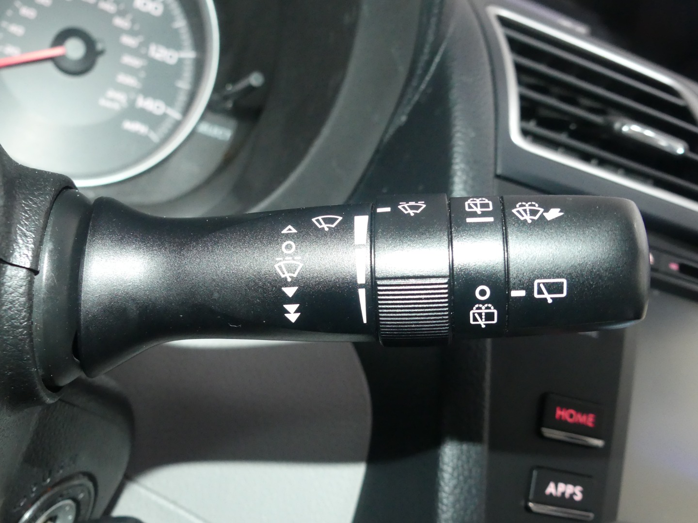 2016 Subaru Forester 2.5i photo 33