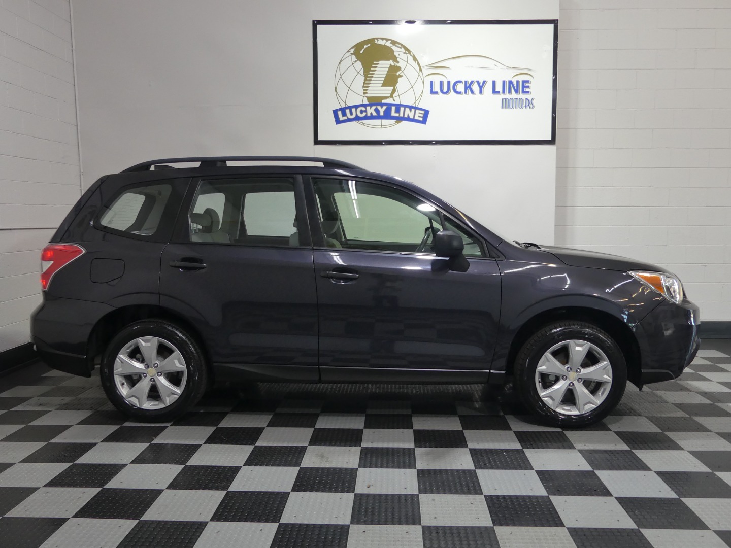 2016 Subaru Forester 2.5i photo 7
