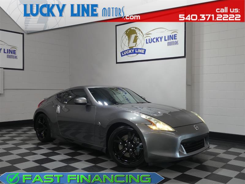 2011 Nissan 370Z Touring photo 2