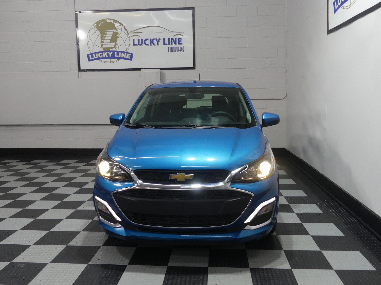 2019 Chevrolet Spark 1LT LT photo 3
