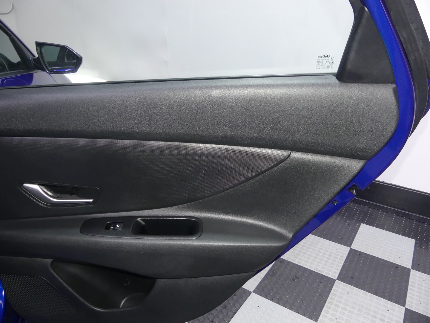 2024 Hyundai Elantra SEL photo 25