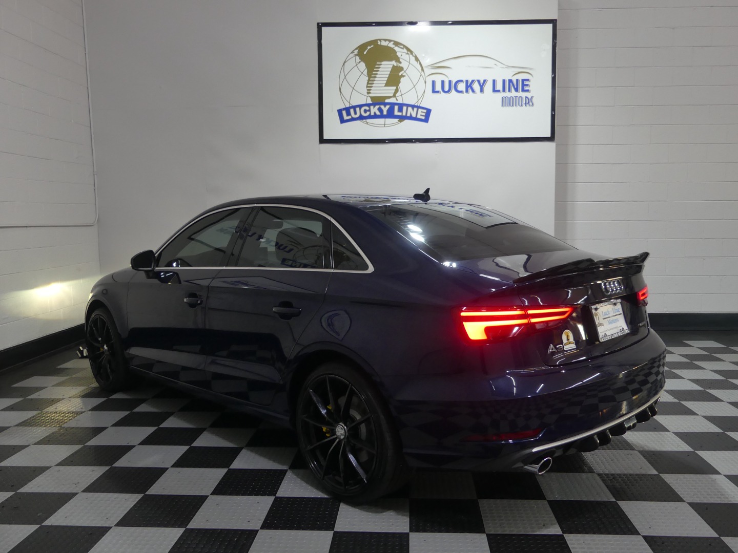 2019 Audi A3 Quattro Premium photo 8