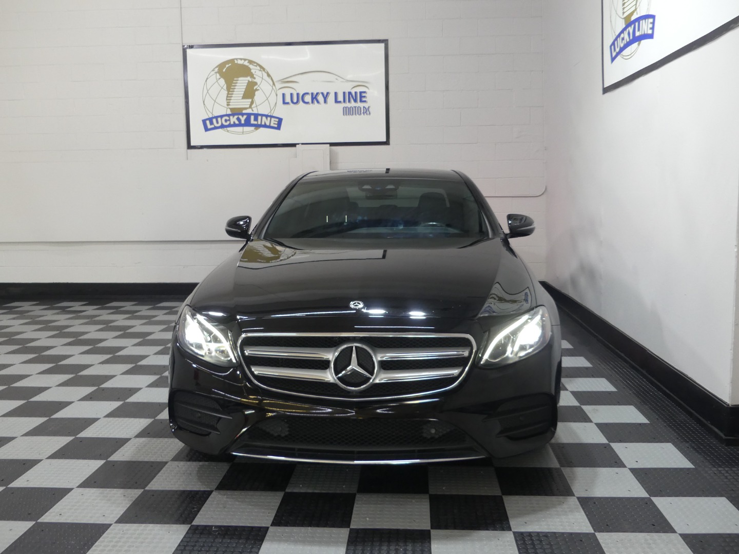 2020 Mercedes Benz E 350 4MATIC photo 3