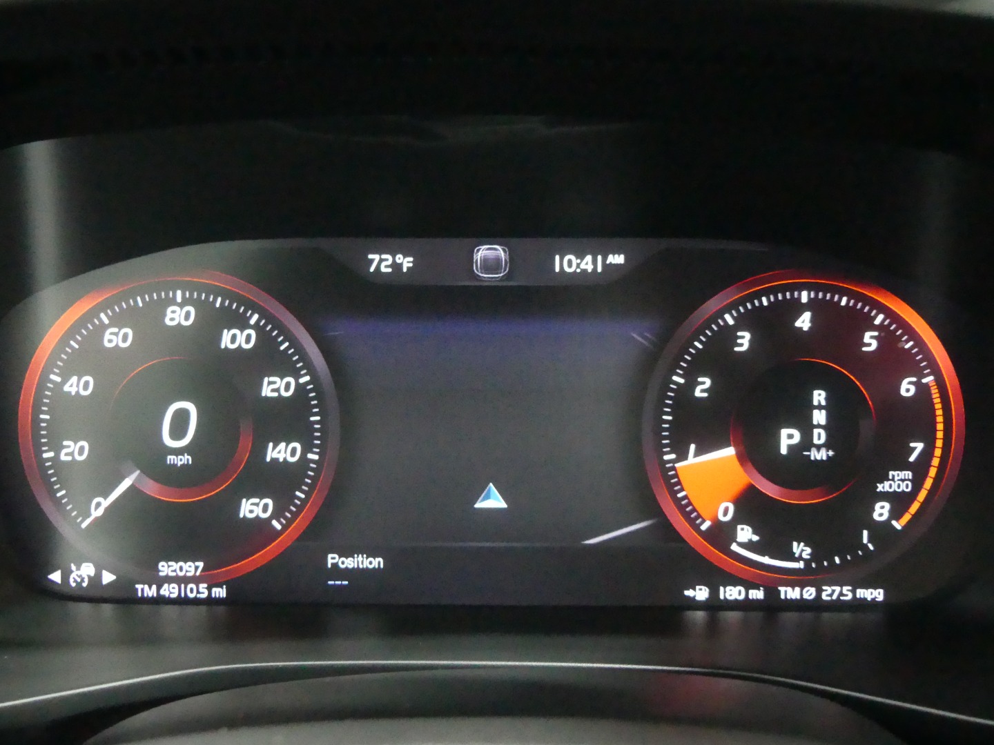 2020 Volvo XC40 R-Design photo 32