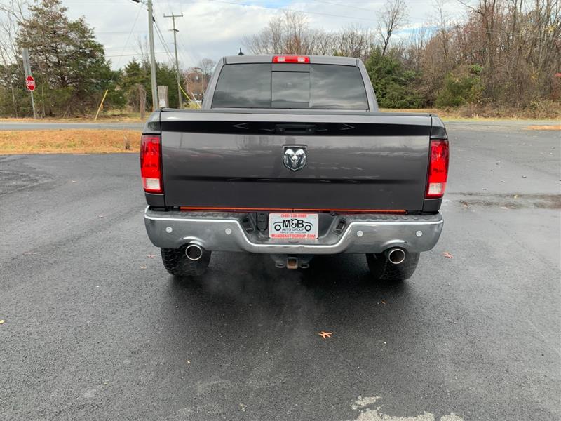 2016 Ram 1500 Big Horn photo 4
