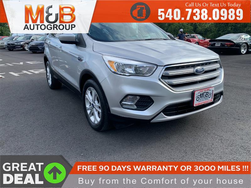 2017 FORD ESCAPE SE