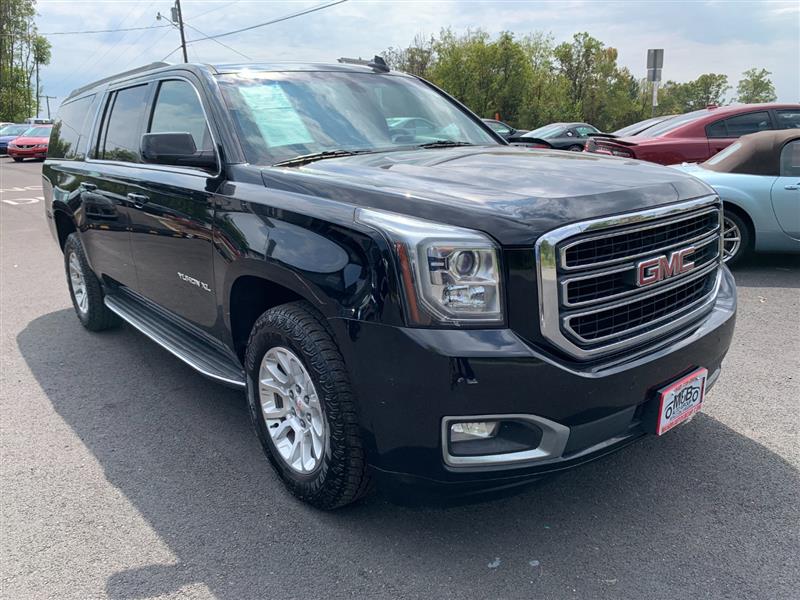 2016 Gmc Yukon XL SLE photo 2