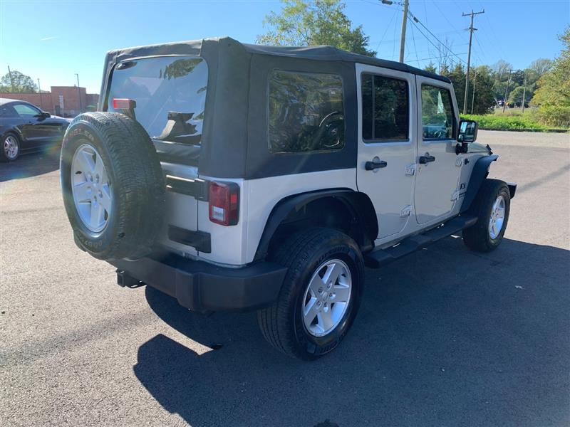 2007 Jeep Wrangler Unlimited X photo 4