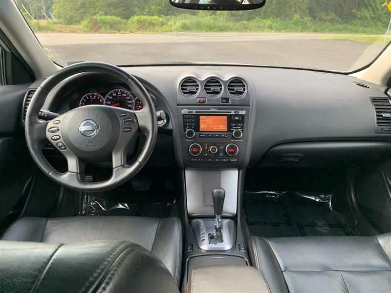2010 Nissan Altima 2.5 SL photo 14