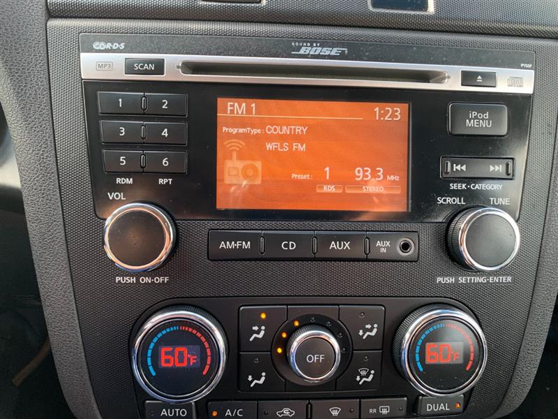 2010 Nissan Altima 2.5 SL photo 19