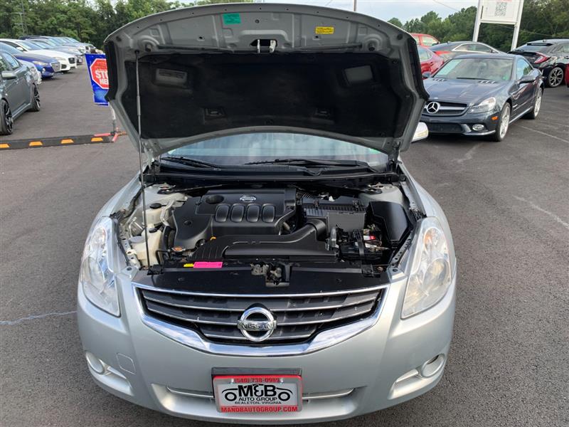 2010 Nissan Altima 2.5 SL photo 29