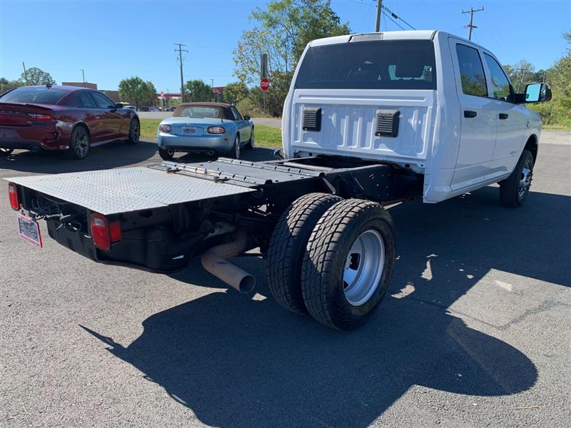 2020 Ram 3500 Tradesman photo 3
