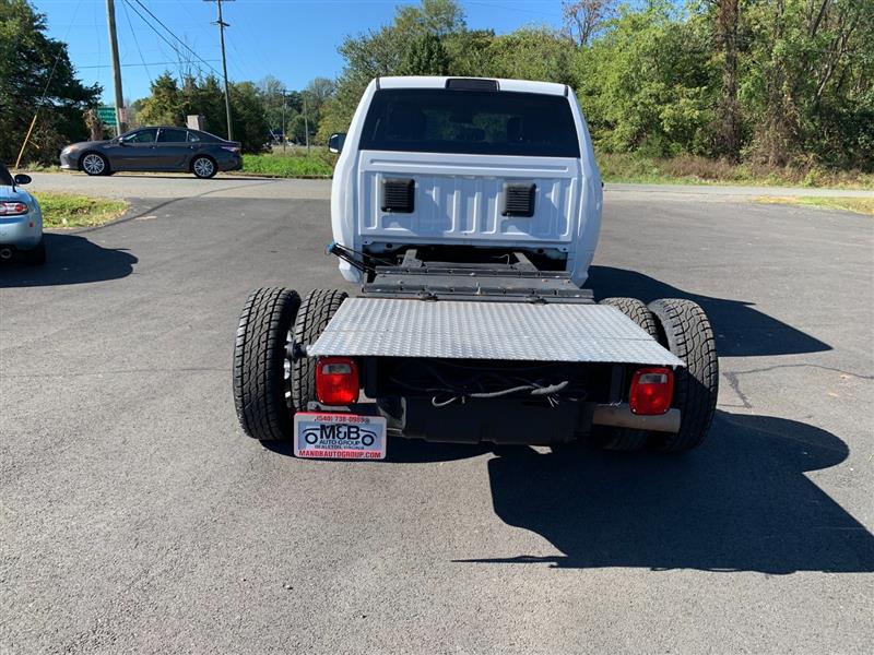 2020 Ram 3500 Tradesman photo 4