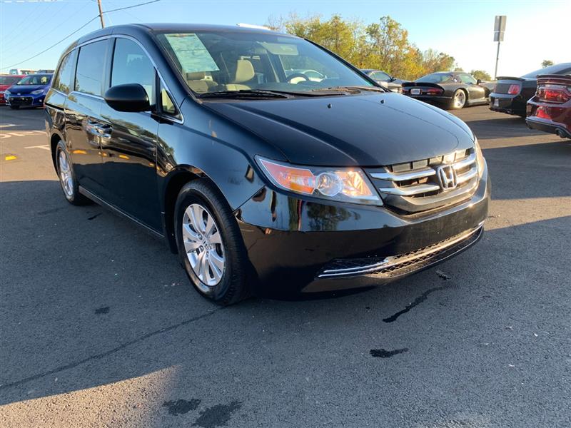 2017 Honda Odyssey EX photo 2