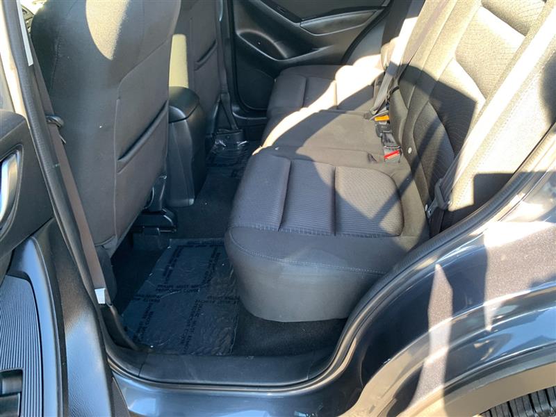 2015 Mazda CX-5 Touring photo 37