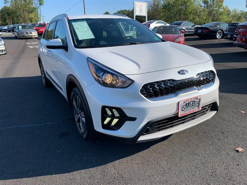 2020 Kia Niro Plug-In Hybrid LXS photo 2