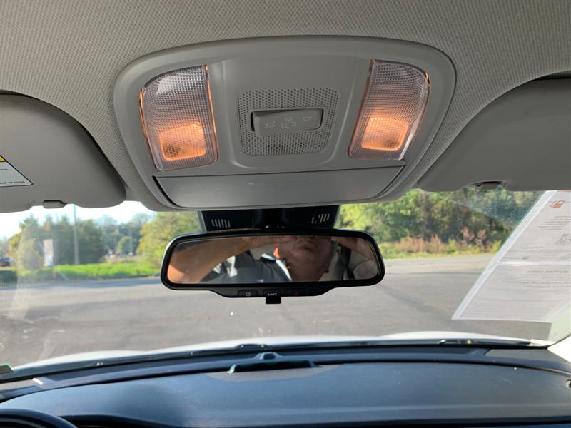 2020 Kia Niro Plug-In Hybrid LXS photo 30