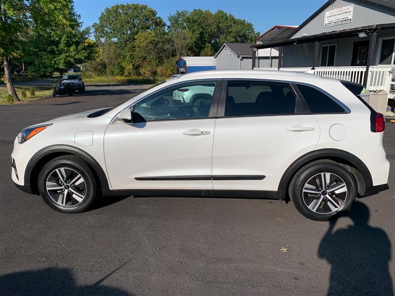 2020 Kia Niro Plug-In Hybrid LXS photo 8