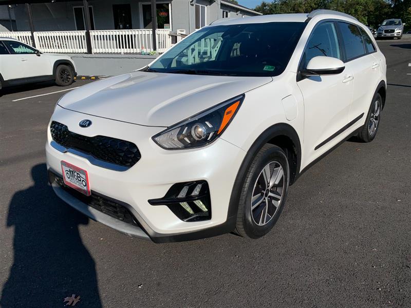 2020 Kia Niro Plug-In Hybrid LXS photo 9
