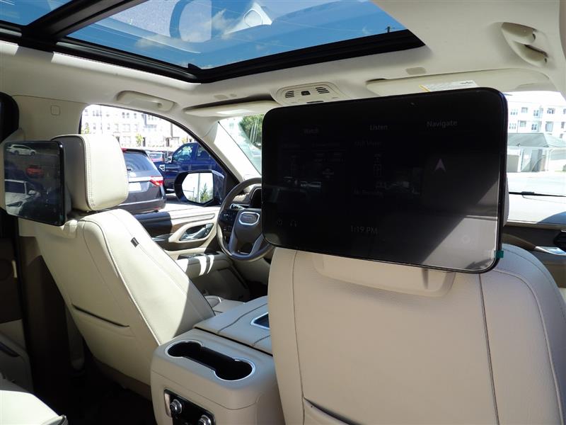 2021 Gmc Yukon Denali XL photo 16