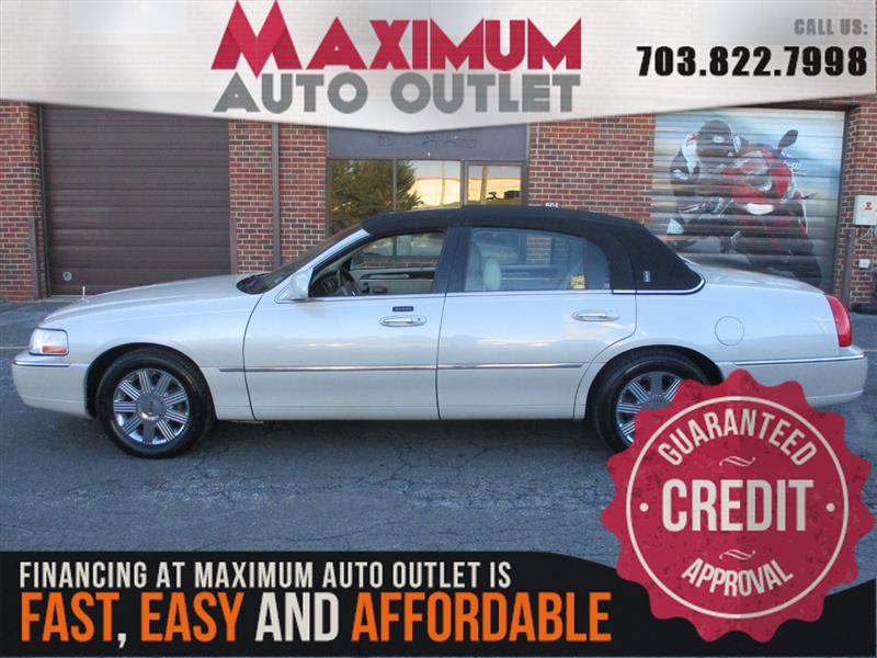 2005 LINCOLN TOWN CAR SIGNATURE LIMITED