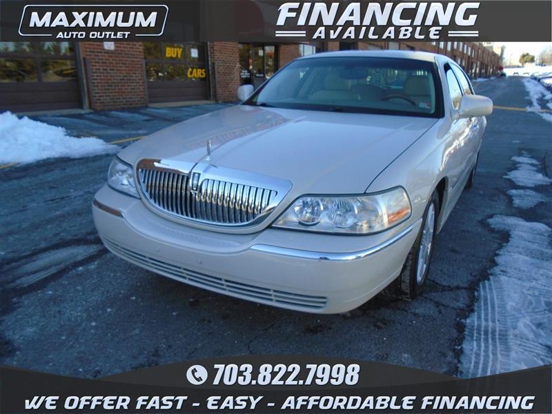 2004 LINCOLN TOWN CAR Ultimate