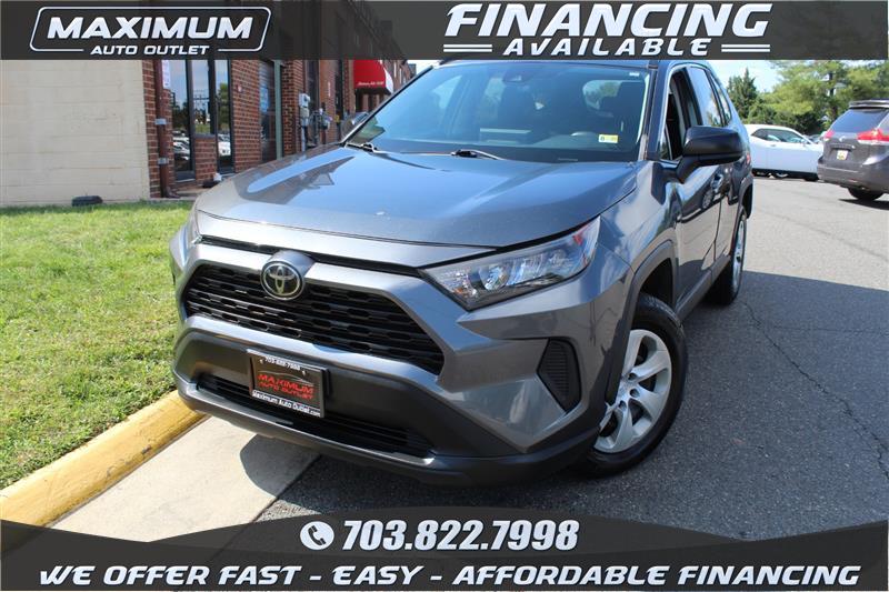 2019 TOYOTA RAV4 LE 