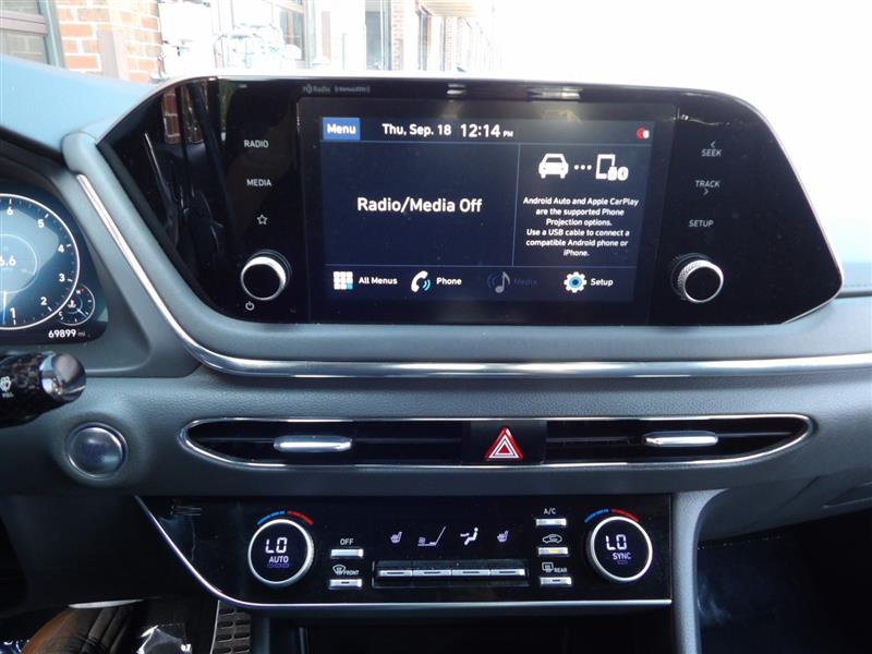 2020 Hyundai Sonata SEL Plus photo 18