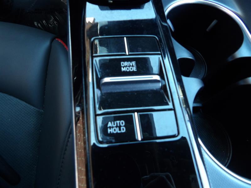 2020 Hyundai Sonata SEL Plus photo 20